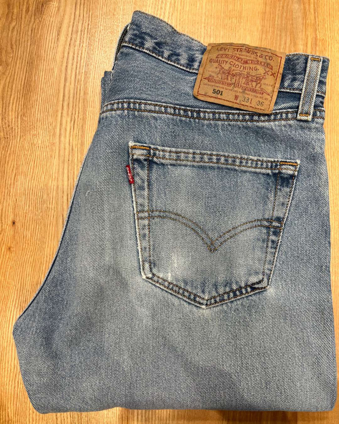 Jeans Levi's 501 W33 L36 - numéro YYYY