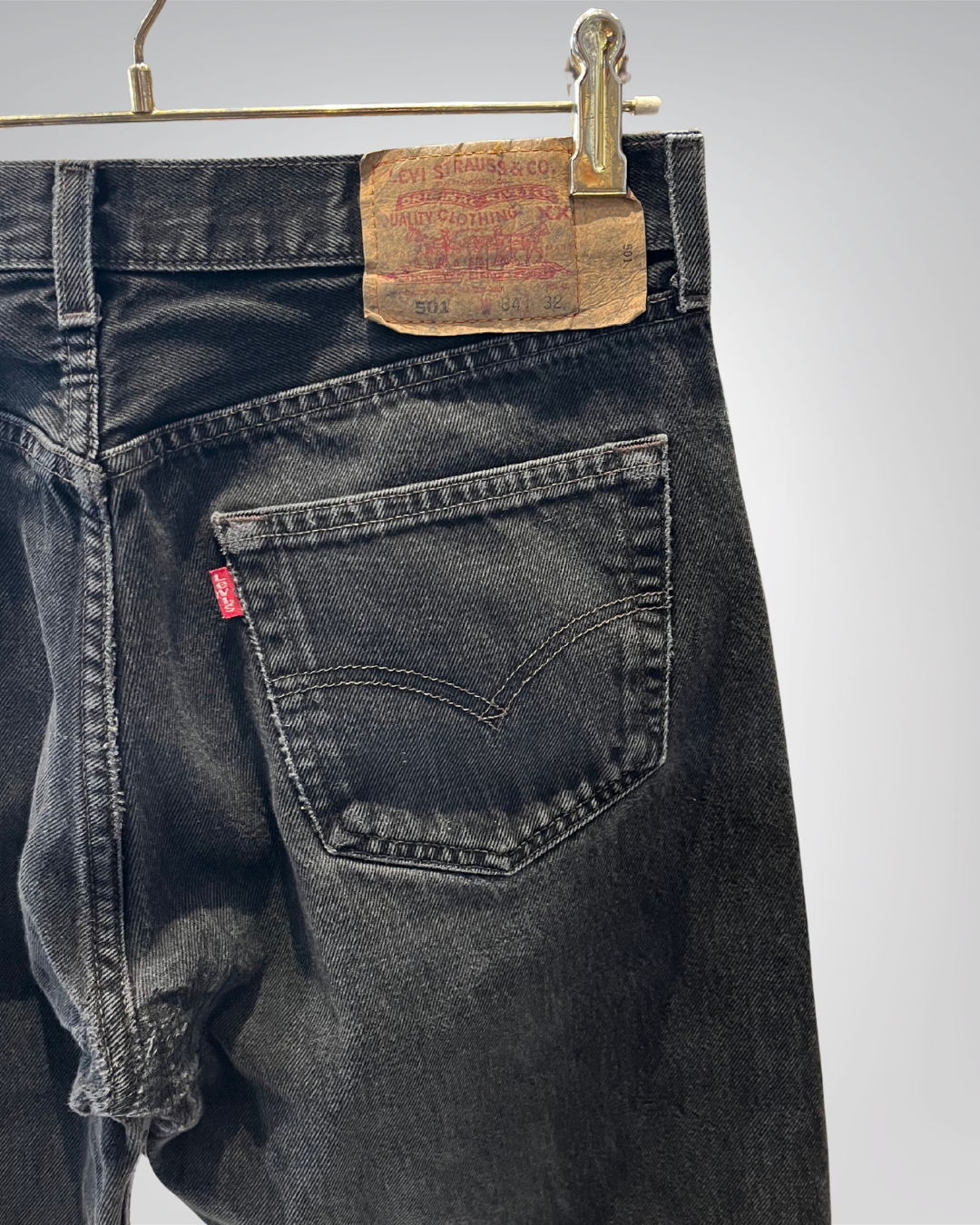 Jeans Levi's 501 W34 L32 - numéro 5J