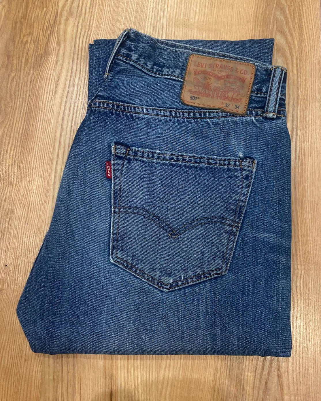 Jeans Levi's 501 W33 L34 - numéro E3