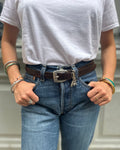 Ceinture croco marron avec pendentif