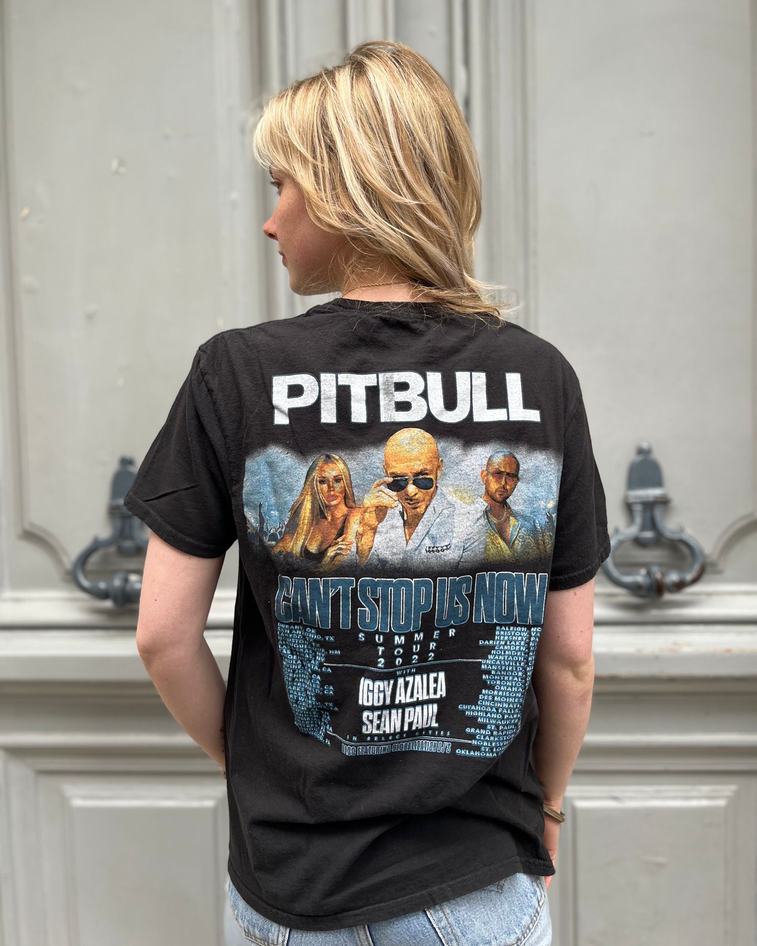 Tee shirt concert Pitbull