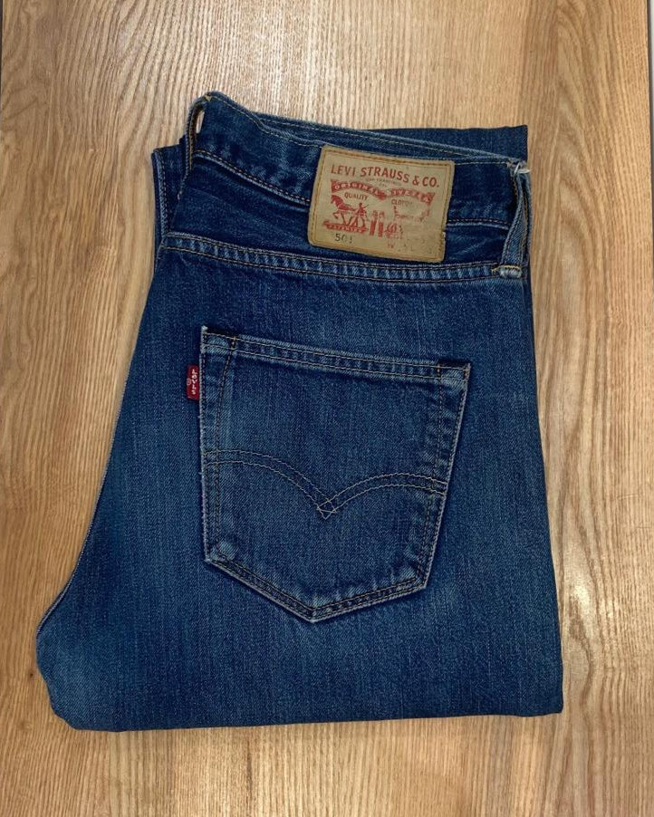 Jeans Levi's 501 W30 L34 - numéro 3J