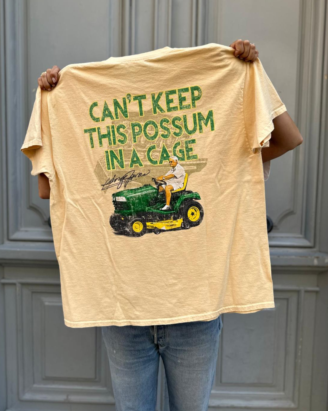 Tee shirt jaune pastel the George Jones Museum