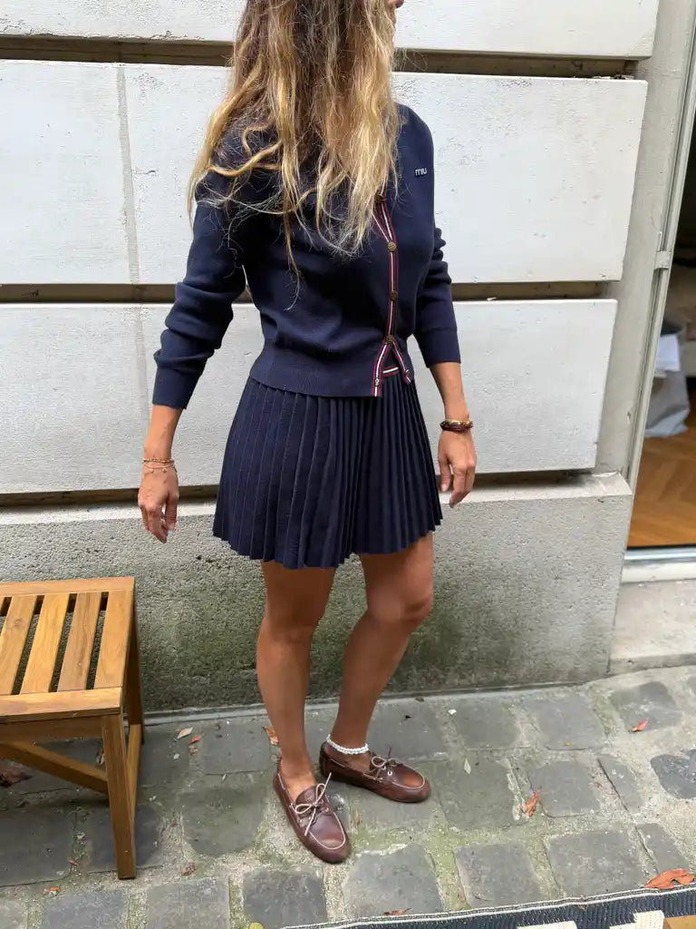 Ensemble Miu Miu – Cardigan & jupe plissée