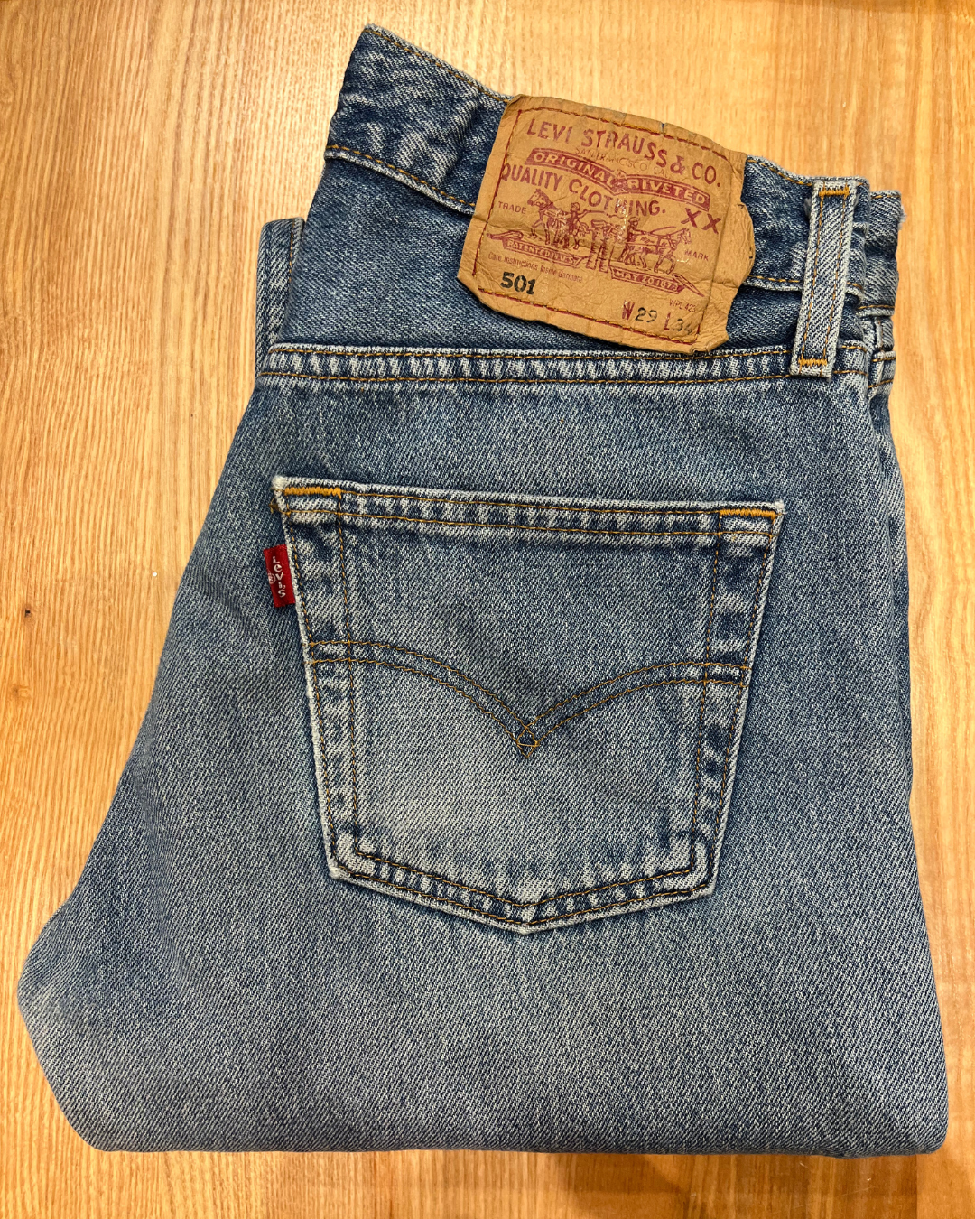 Jeans Levi's 501 W29 L34 - numéro SSSS